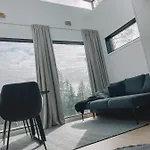 Sensu - Sky Igloos * Levi