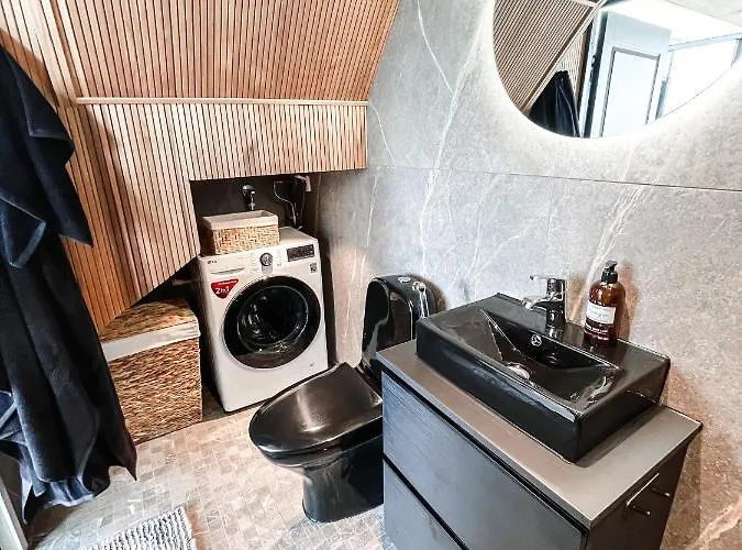 Villa Sensu - Sky Igloos Levi